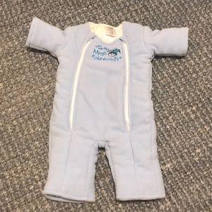 Like New- Baby Merlin’s Magic Sleepsuit 6-9 months